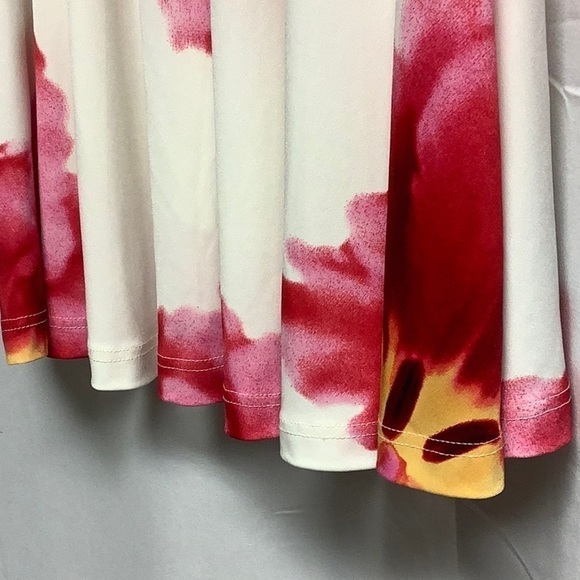 𝅺Boston Proper Floral Sleeveless Dress - Picture 5 of 9